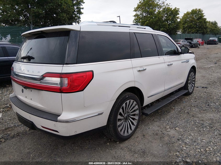 2019 Lincoln Navigator VIN 5LMJJ2LT1KEL08389 IAAI salvage auction — FRONT END, Salvage Title, sold $9,575 on 2026-09-25 (photo 4)