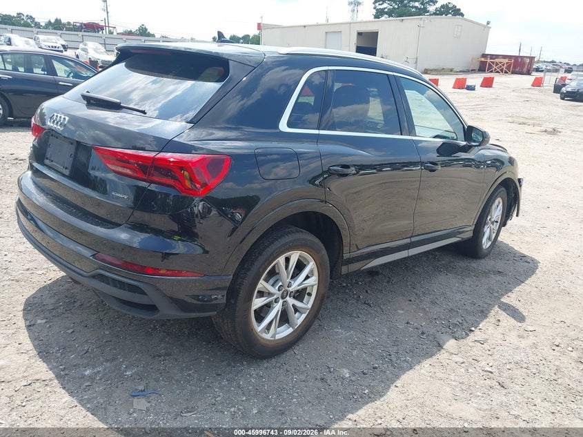 2025 Audi Q3 VIN WA1DECF36S1006639 IAAI salvage auction — LEFT FRONT, Wait Title, sold $3,250 on 2026-10-10 (photo 4)