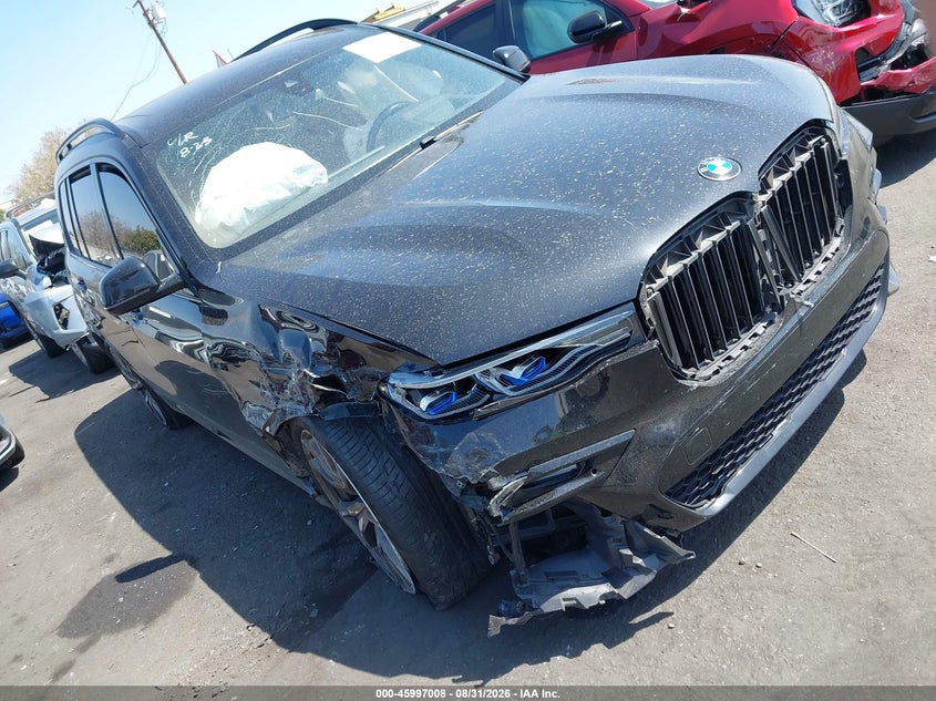 2022 BMW X7 VIN 5UXCX6C01N9K04380 — IAAI salvage auction photo