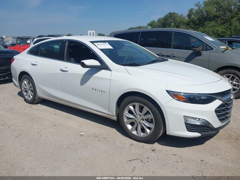 2025 Chevrolet Malibu VIN 1G1ZD5ST5SF157502 — IAAI salvage auction photo