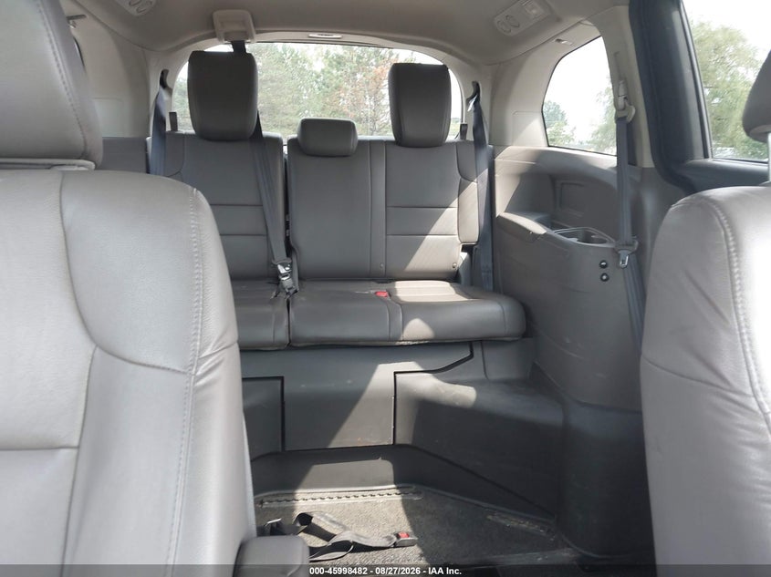 2016 Honda Odyssey VIN 5FNRL5H69GB085260 IAAI salvage auction — SIDE, Clear (New York), sold $15,050 on 2026-09-03 (photo 8)