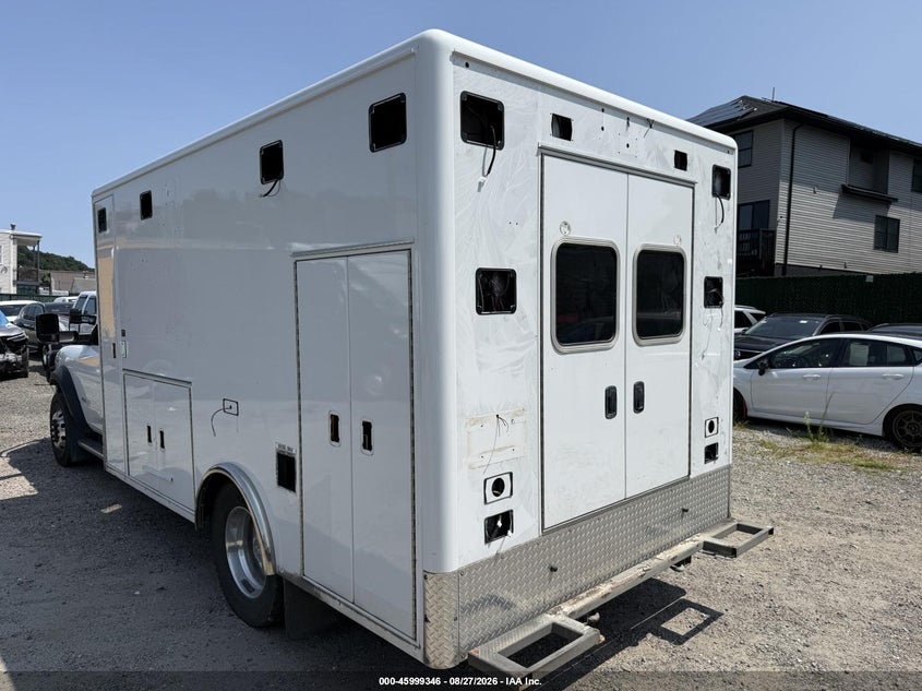2022 Ram 4500 VIN 3C7WRLCL7NG187346 IAAI salvage auction — RIGHT SIDE, Salvage (Pennsylvania), sold $8,750 on 2026-09-23 (photo 3)