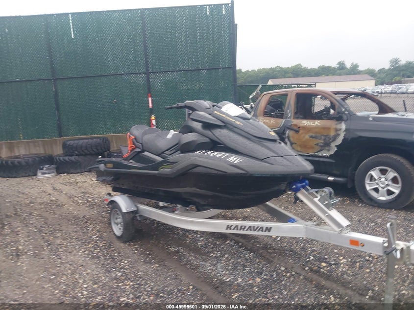 2025 Yamaha Fx VIN 5KTWS1413SF393418 IAAI salvage auction — FRONT END, Bill Of Sale (New York), sold $14,000 on 2026-09-16 (photo 1)