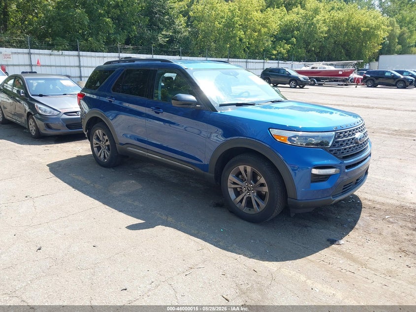 2022 Ford Explorer VIN 1FMSK8DHXNGA23359 — IAAI salvage auction photo