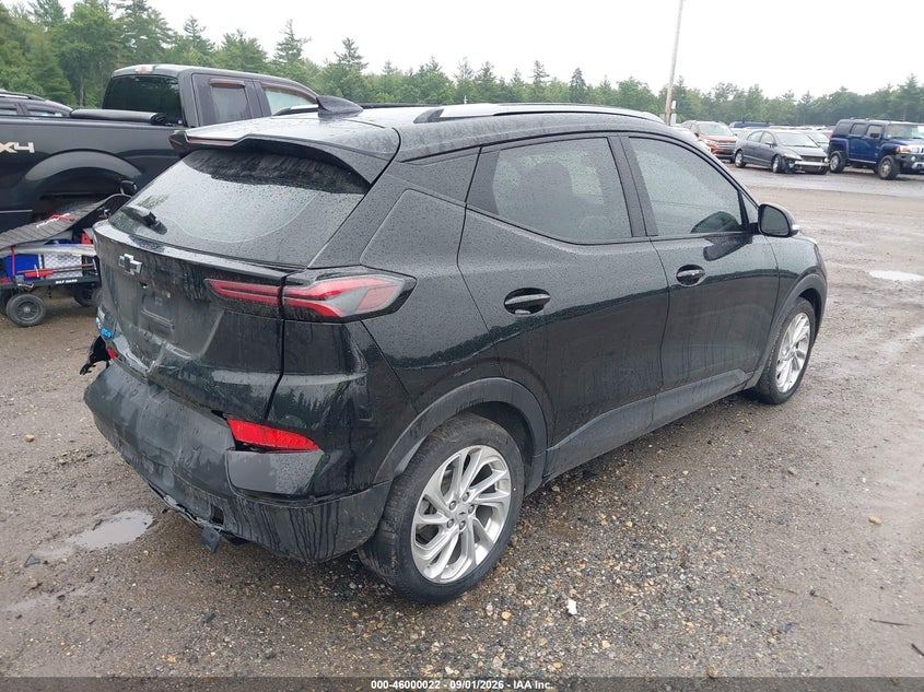 2023 Chevrolet Bolt euv VIN 1G1FY6S05P4110380 IAAI salvage auction — REAR END, Wait Title, sold $7,900 on 2026-10-02 (photo 4)