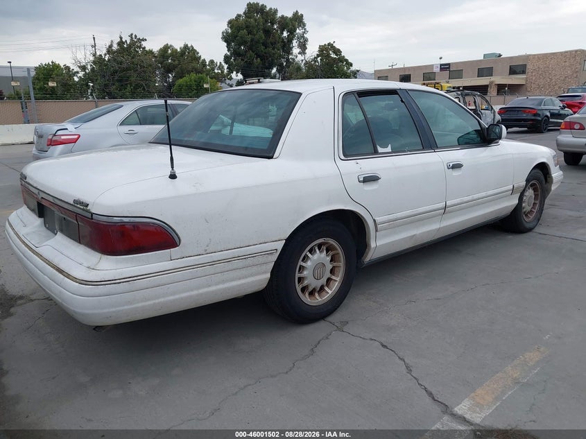 1997 Mercury Grand marquis VIN 2MELM75W3VX645952 IAAI salvage auction — NORMAL WEAR, Clear - Dealer Only (California), sold $150 on 2026-09-21 (photo 4)