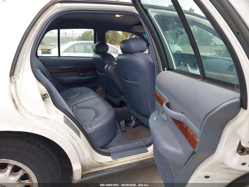 1997 Mercury Grand marquis VIN 2MELM75W3VX645952 IAAI salvage auction — NORMAL WEAR, Clear - Dealer Only (California), sold $150 on 2026-09-21 (photo 8)