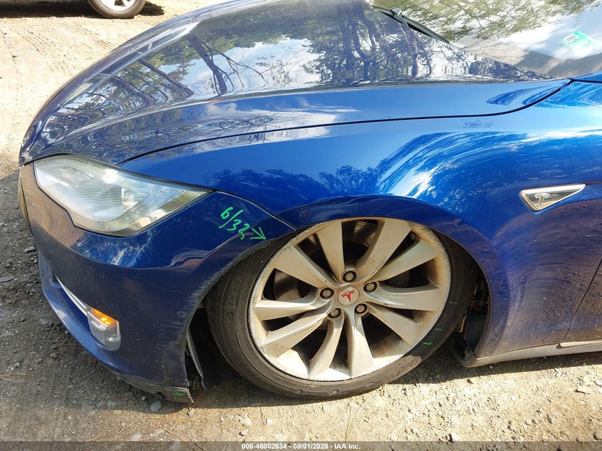 2016 Tesla Model s VIN 5YJSA1E27GF136529 IAAI salvage auction — FRONT END, Salvage (Virginia), sold $3,500 on 2026-09-17 (photo 6)