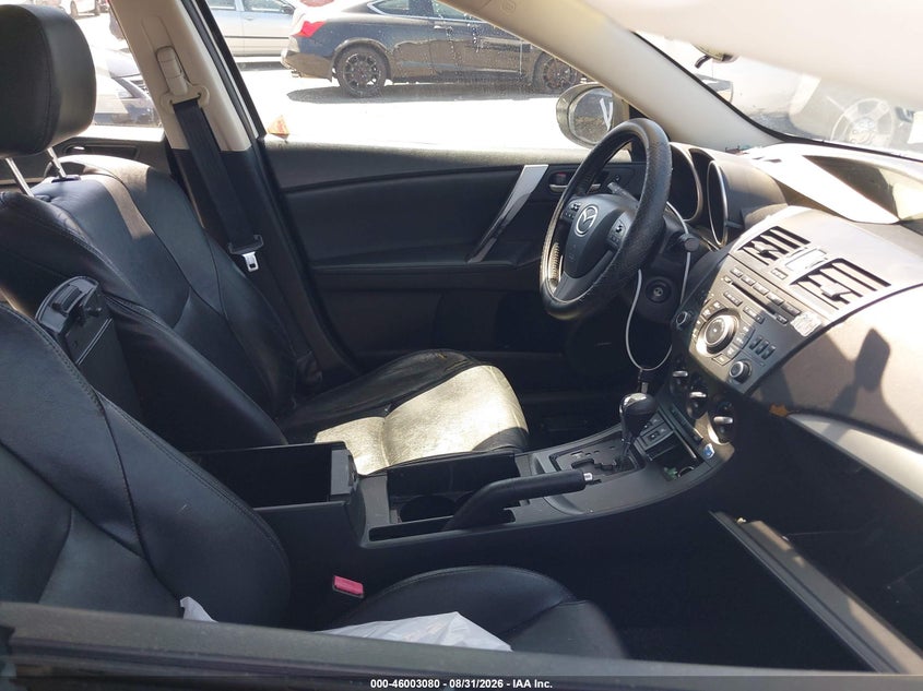 2012 Mazda 3 VIN JM1BL1M84C1550290 IAAI salvage auction — RIGHT SIDE, Salvage (California), sold $675 on 2026-09-11 (photo 5)