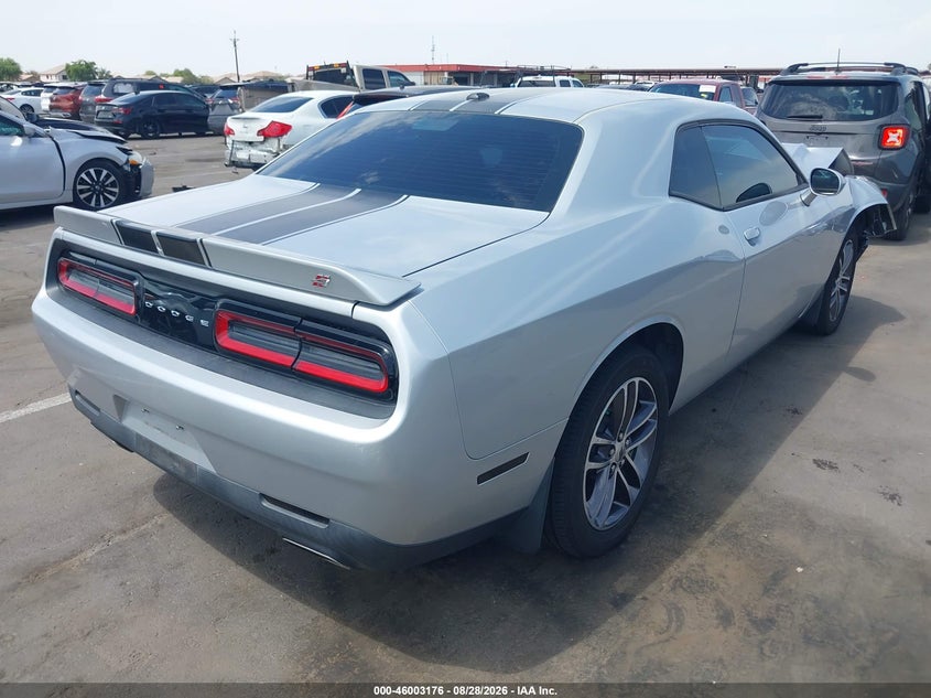 2019 Dodge Challenger VIN 2C3CDZGG8KH759989 IAAI salvage auction — RIGHT FRONT, Salvage Title, sold $4,800 on 2026-10-20 (photo 4)