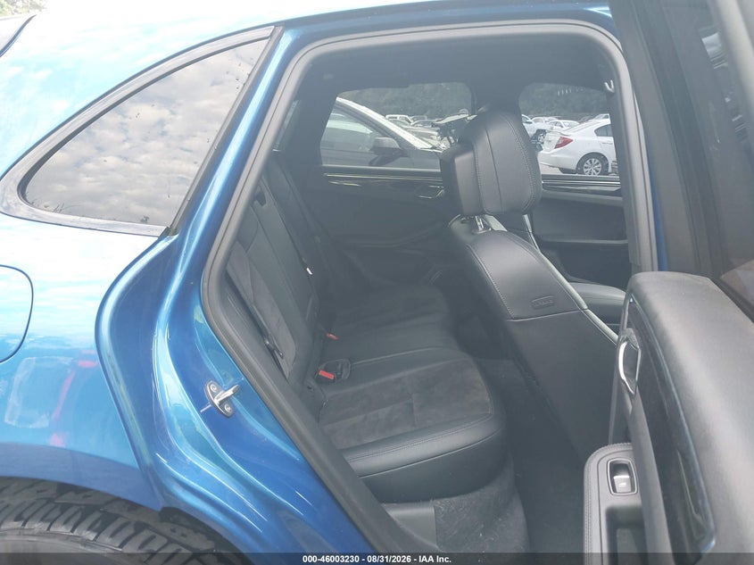 2016 Porsche Macan VIN WP1AB2A54GLB41536 IAAI salvage auction — REAR END, Salvage (Kansas), sold $6,300 on 2026-10-05 (photo 8)