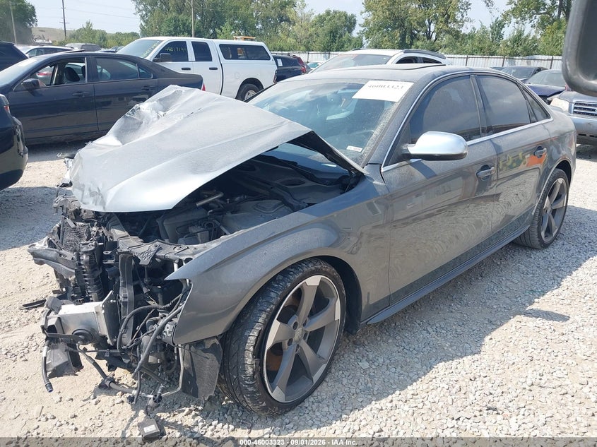 2014 Audi S4 VIN WAUBGAFL3EA083742 IAAI salvage auction — FRONT END, Wait Title, sold $825 on 2026-10-22 (photo 2)