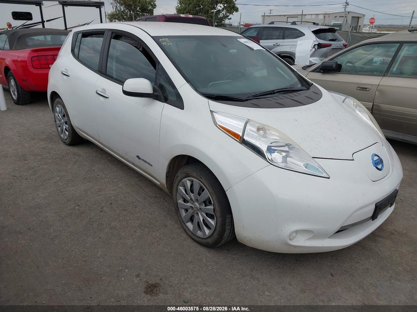 2013 Nissan Leaf VIN 1N4AZ0CPXDC402105 IAAI salvage auction — NORMAL WEAR, Clear - Dealer Only (California), sold $575 on 2026-09-11 (photo 1)