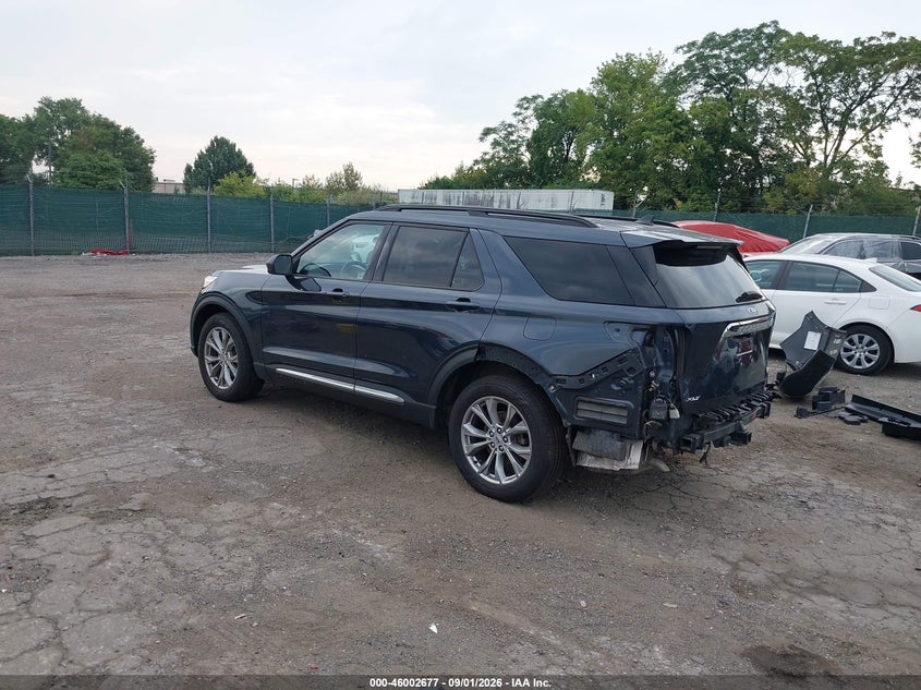 2023 Ford Explorer VIN 1FMSK8DH6PGC25067 IAAI salvage auction — REAR END, Salvage Title, sold $11,500 on 2026-10-09 (photo 3)
