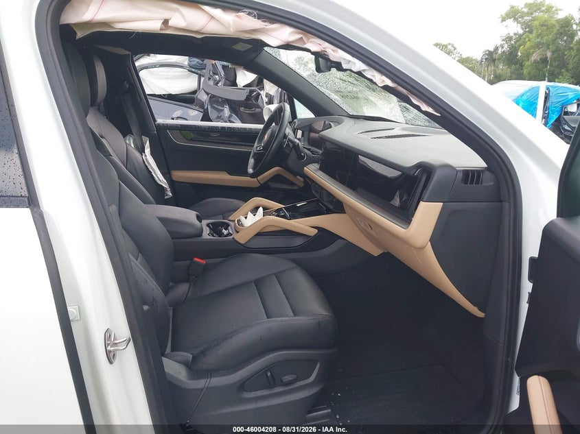 2024 Porsche Cayenne VIN WP1AA2AY8RDA03640 IAAI salvage auction — LEFT SIDE, Wait Title, sold $34,950 on 2026-09-28 (photo 5)