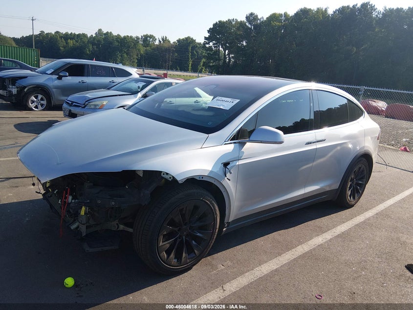 2018 Tesla Model x VIN 5YJXCAE24JF121994 IAAI salvage auction — FRONT END, Salvage Title, sold $7,025 on 2026-10-14 (photo 2)