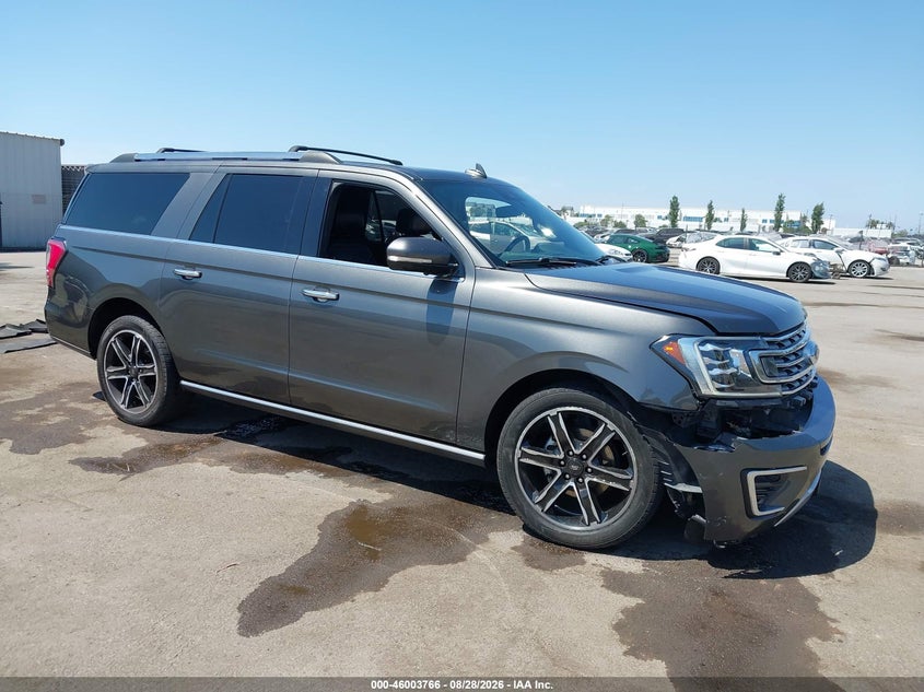 2019 Ford Expedition VIN 1FMJK2AT3KEA74033 — IAAI salvage auction photo