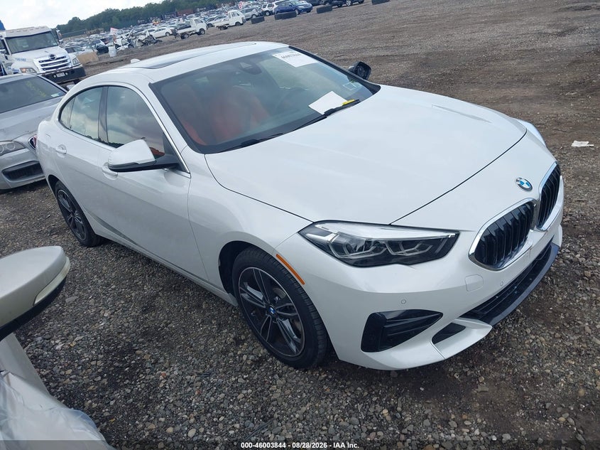 2023 BMW 2er VIN WBA73AK0XP7L49979 — IAAI salvage auction photo