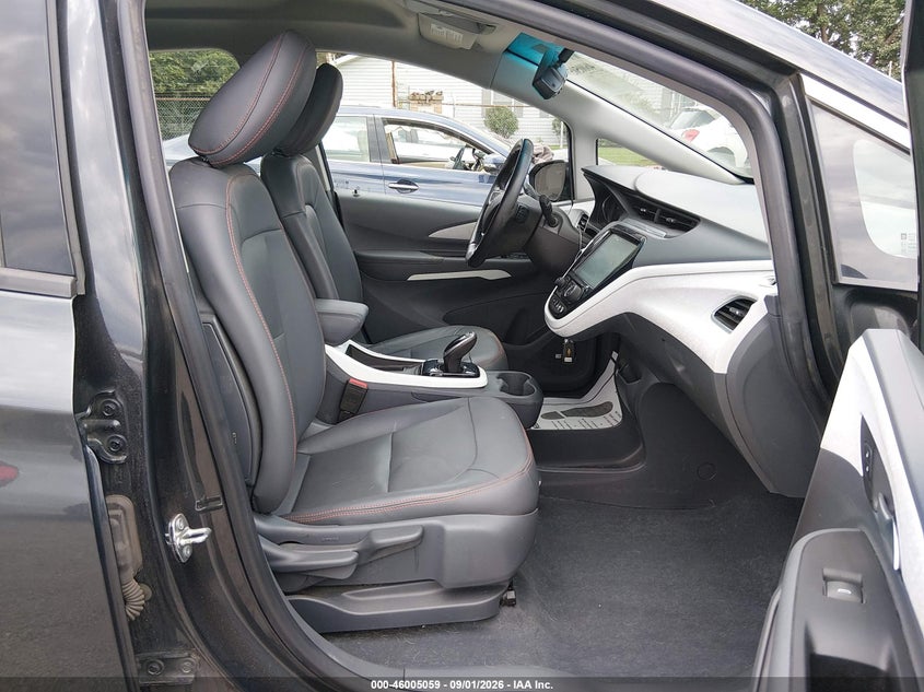 2021 Chevrolet Bolt euv VIN 1G1FZ6S06M4104063 IAAI salvage auction — REAR END, Salvage Title, sold $7,925 on 2026-09-28 (photo 5)