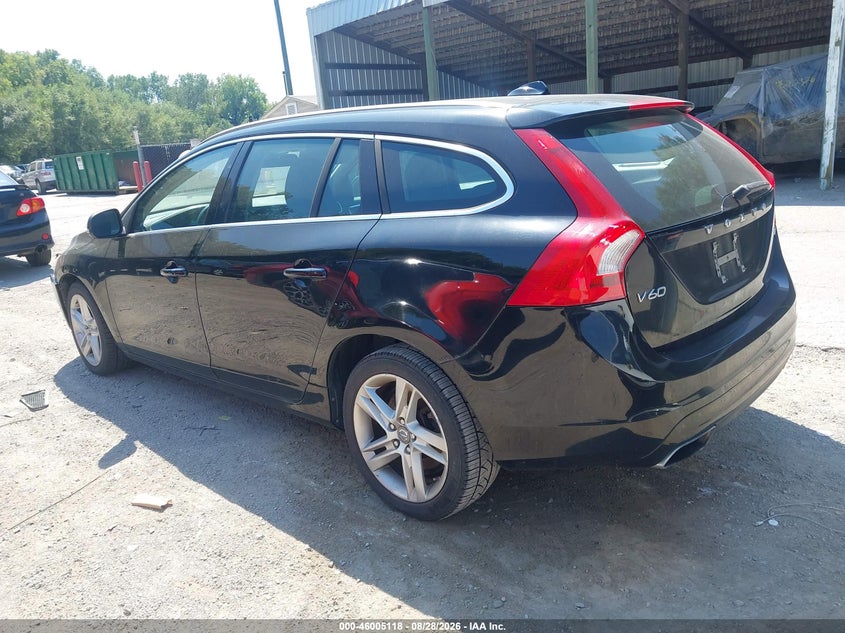 2015 Volvo V60 VIN YV140MEB7F1207680 IAAI salvage auction — NORMAL WEAR, Clear (Missouri), sold $1,800 on 2026-09-19 (photo 3)