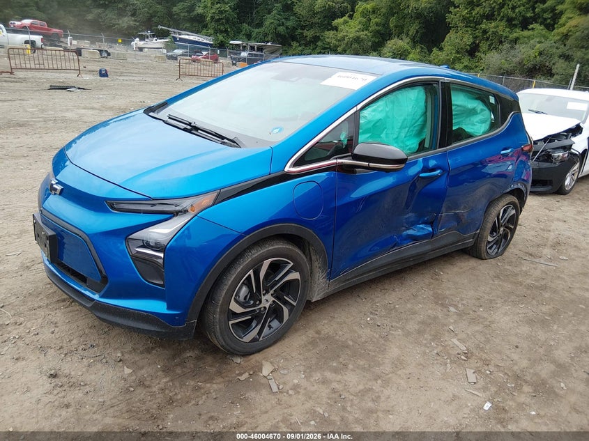 2023 Chevrolet Bolt euv VIN 1G1FX6S00P4172837 IAAI salvage auction — ALL OVER, Wait Title, sold $8,200 on 2026-09-30 (photo 2)