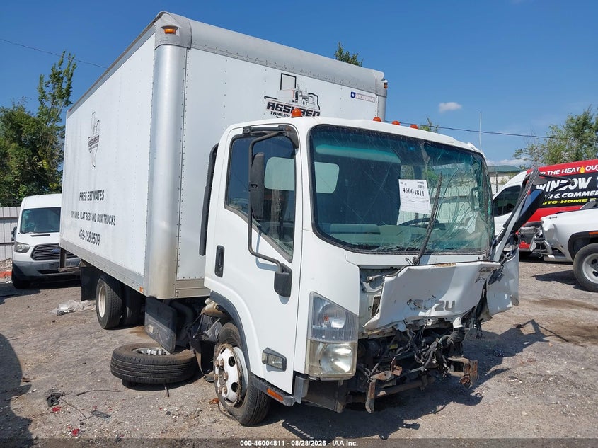 2015 Isuzu NPR VIN JALC4W164F7002260 IAAI salvage auction — FRONT END, Salvage (Texas), sold $1,200 on 2026-09-09 (photo 1)