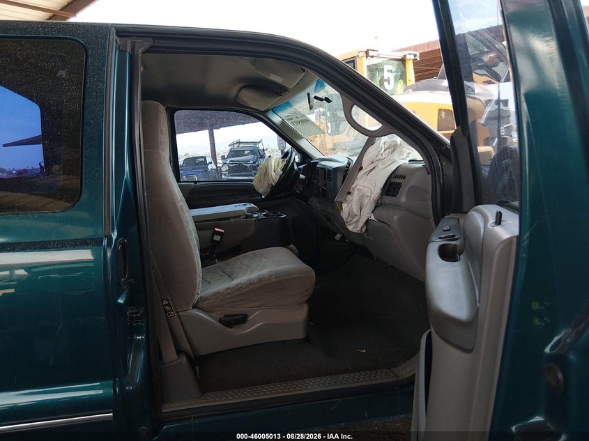 2000 Ford F-250 VIN 3FTNX20F4YMA46070 IAAI salvage auction — FRONT END, Salvage (Arizona), sold $1,750 on 2026-09-22 (photo 5)