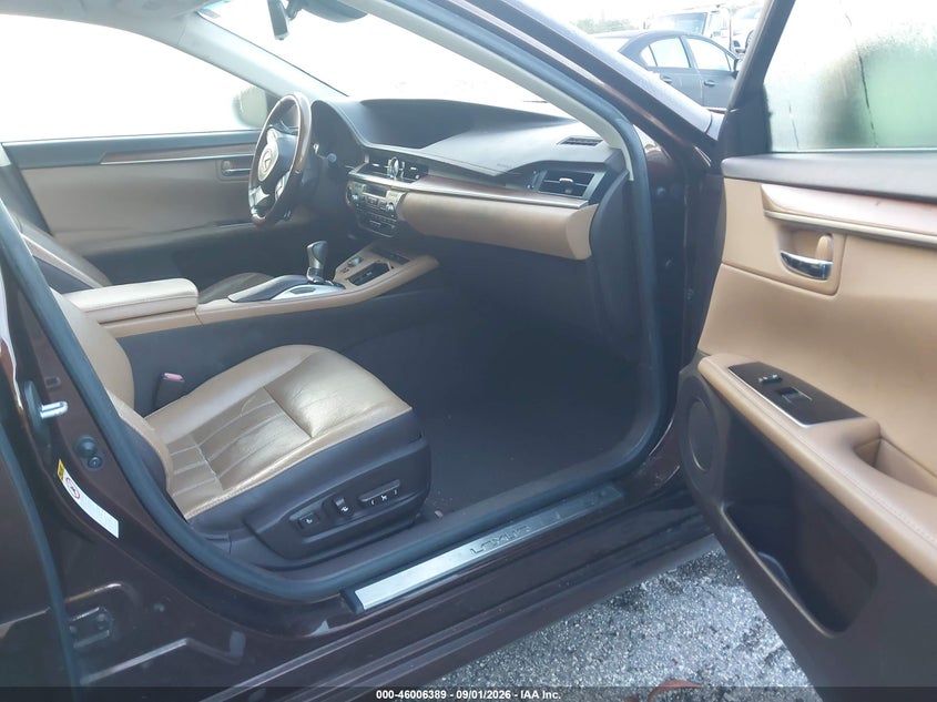 2016 Lexus ES VIN JTHBW1GG9G2120554 IAAI salvage auction — REAR END, Salvage Title, sold $7,400 on 2026-09-28 (photo 5)