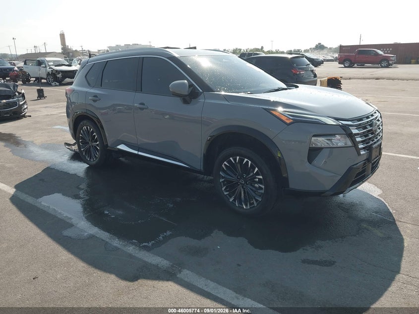 2025 Nissan Rogue VIN JN8BT3DD0SW304433 — IAAI salvage auction photo