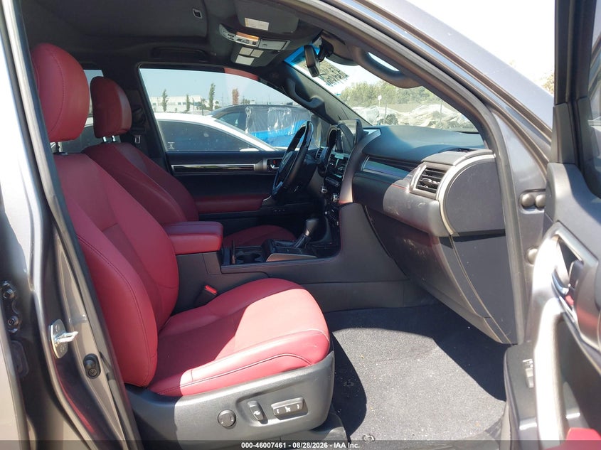 2023 Lexus Gx VIN JTJAM7BX9P5344559 IAAI salvage auction — SIDE, Salvage Title, sold $24,250 on 2026-10-23 (photo 5)