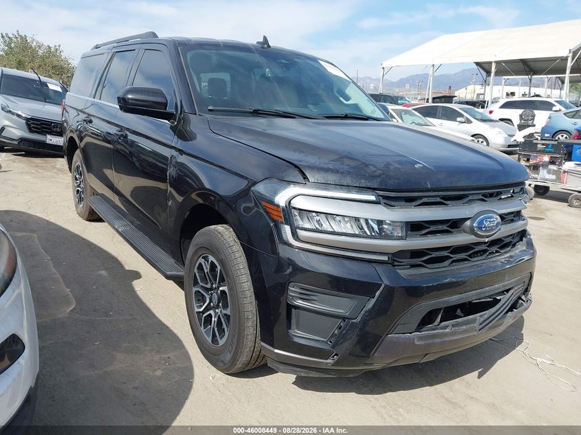 2024 Ford Expedition VIN 1FMJK1J81REA44903 — IAAI salvage auction photo