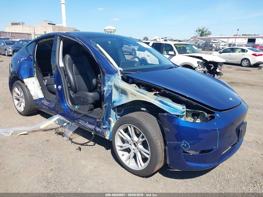 2023 Tesla Model y VIN 7SAYGDEE3PF850407 IAAI salvage auction — FRONT END, Wait Title, sold $11,200 on 2026-10-07 (photo 1)