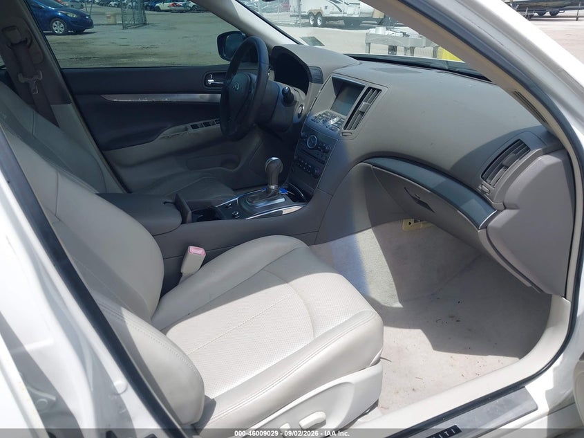 2013 Infiniti G VIN JN1CV6AP4DM305516 IAAI salvage auction — REAR END, Wait Title, sold $1,400 on 2026-09-16 (photo 5)