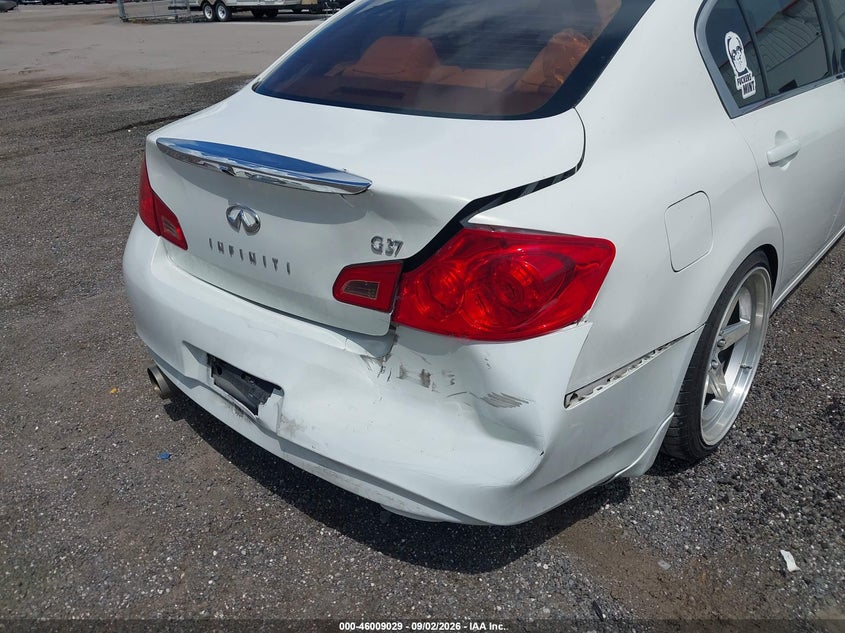 2013 Infiniti G VIN JN1CV6AP4DM305516 IAAI salvage auction — REAR END, Wait Title, sold $1,400 on 2026-09-16 (photo 6)
