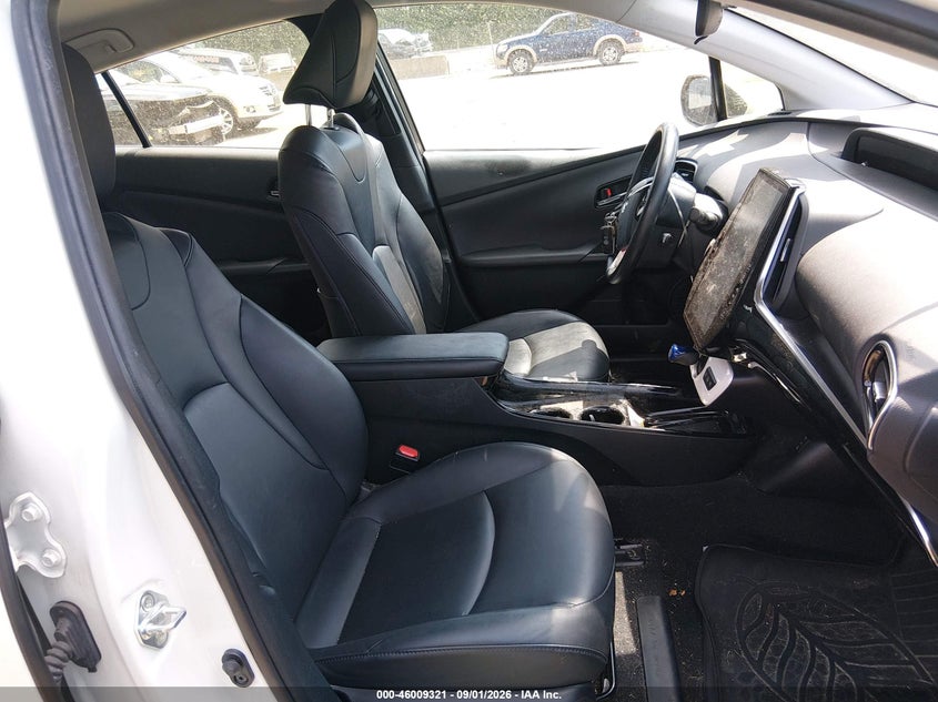 2017 Toyota Prius VIN JTDKARFP5H3066570 IAAI salvage auction — FRONT END, Wait Title, sold $7,550 on 2026-10-14 (photo 5)