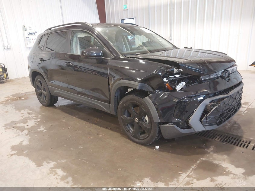 2025 Volkswagen Taos VIN 3VV2C7B29SM003245 — IAAI salvage auction photo