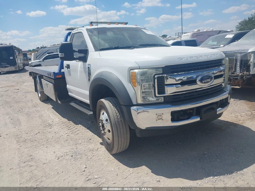2017 Ford F550 VIN 1FDUF5GT3HEC49271 IAAI salvage auction — RIGHT SIDE, Clear (Oklahoma), sold $35,000 on 2026-09-19 (photo 1)