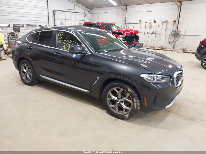 2022 BMW X4 VIN 5UX33DT03N9J53805 — IAAI salvage auction photo