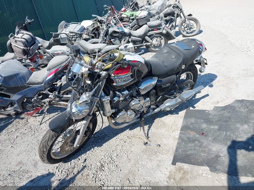 1998 Triumph motorcycle Thunderbird VIN SMT395DJ6WJ061828 IAAI salvage auction — FRONT END, Salvage (Kentucky), sold $25 on 2026-10-06 (photo 2)