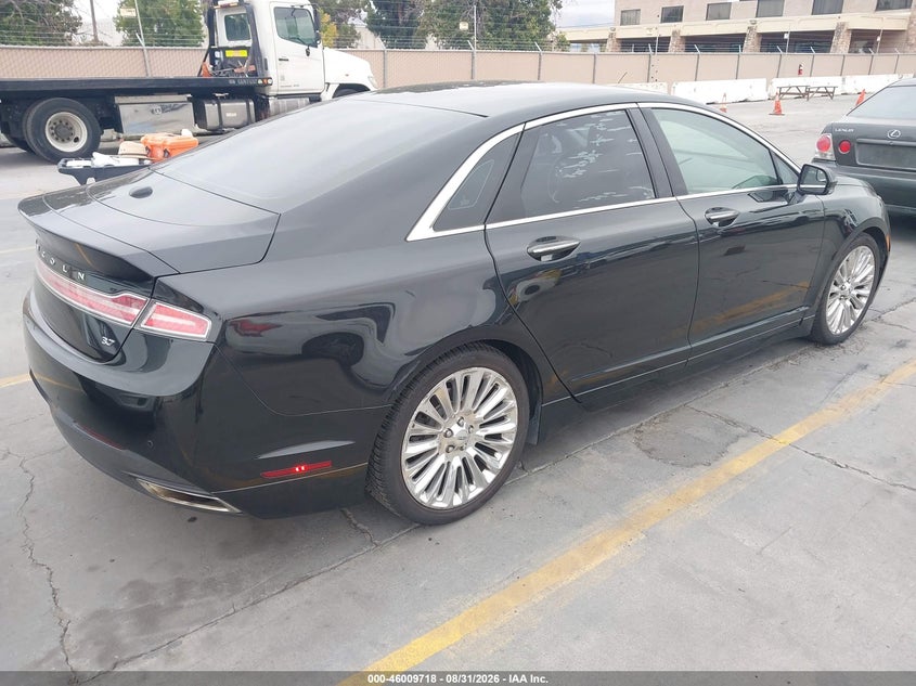 2013 Lincoln Mkz VIN 3LN6L2GKXDR810046 IAAI salvage auction — NORMAL WEAR, Clear - Dealer Only (California), sold $25 on 2026-09-16 (photo 4)