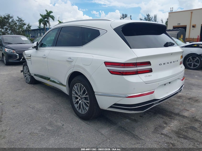 2026 Genesis Gv80 VIN KMUHFESB7TU329348 IAAI salvage auction — LEFT FRONT, Salvage Title, sold $15,600 on 2026-09-06 (photo 3)