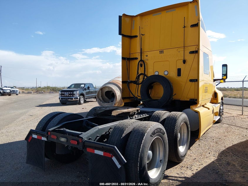 2020 International Lt VIN 3HSDZAPR2LN320585 IAAI salvage auction — REPOSSESSION, Clear (Texas), sold $18,000 on 2026-09-19 (photo 4)