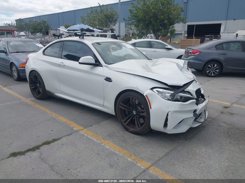 2017 BMW M2 VIN WBS1H9C53HV786702 — IAAI salvage auction photo
