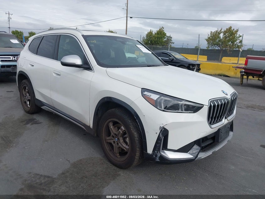 2023 BMW X1 VIN WBX73EF07P5X76426 — IAAI salvage auction photo
