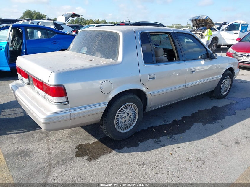 1994 Plymouth Acclaim VIN 1P3AA4636RF207643 IAAI salvage auction — NORMAL WEAR, Clear (Texas), sold $300 on 2026-09-10 (photo 4)