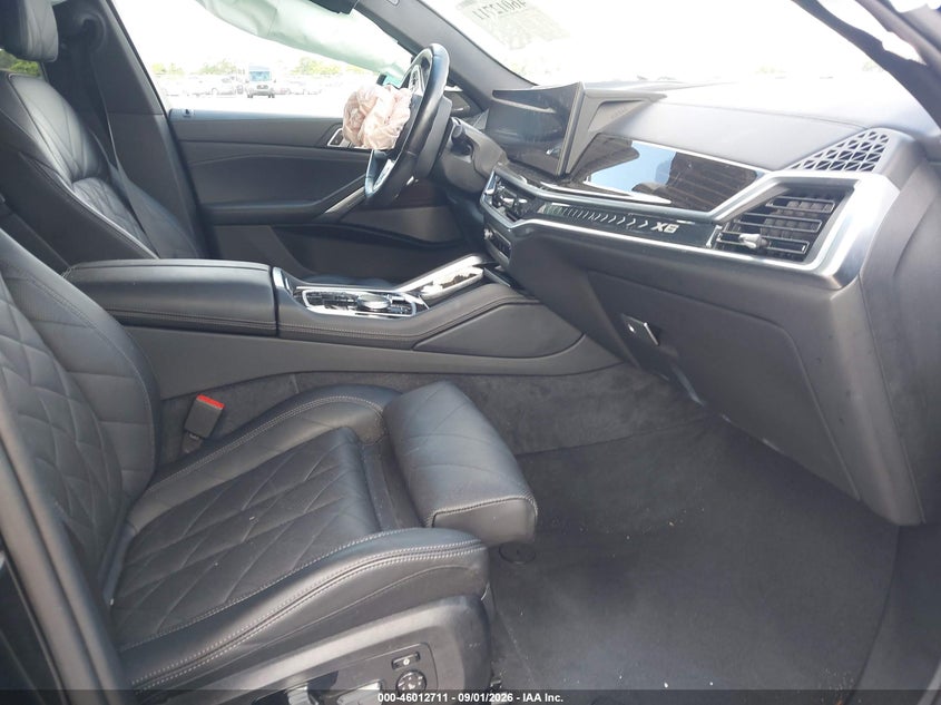 2024 BMW X6 VIN 5UX33EX02R9V07111 IAAI salvage auction — LEFT FRONT, Wait Title, sold $37,200 on 2026-09-28 (photo 5)