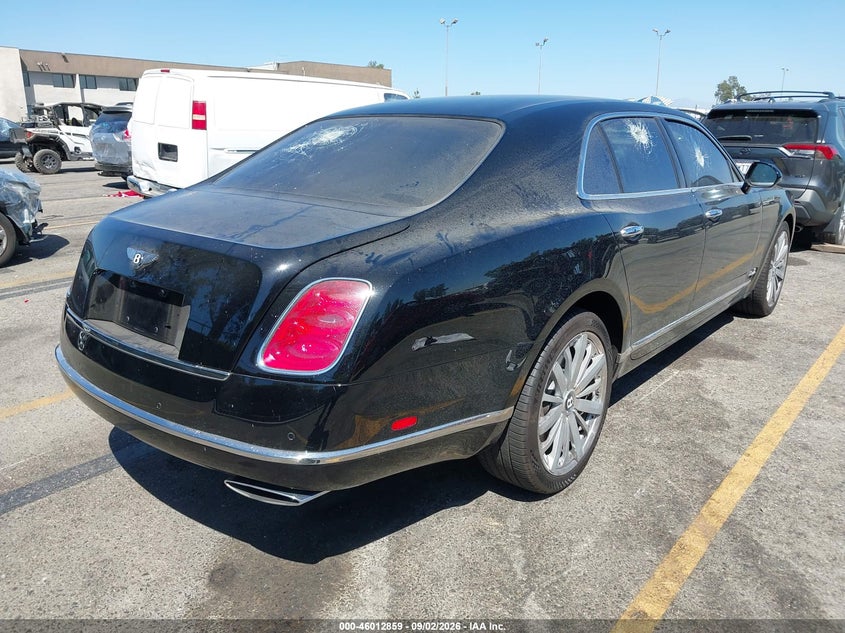 2012 Bentley Mulsanne VIN SCBBB7ZH1CC017139 IAAI salvage auction — VANDALISM, Salvage Title, sold $33,250 on 2026-10-13 (photo 4)