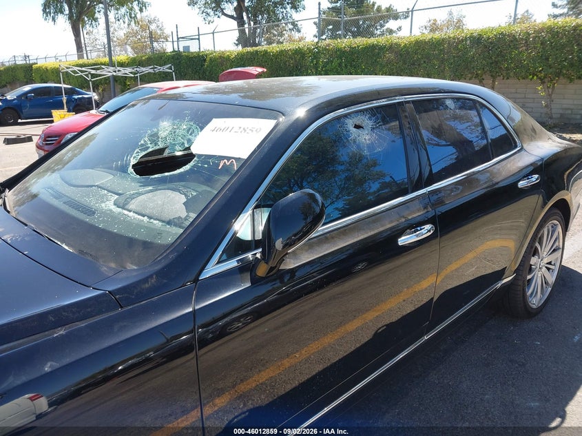 2012 Bentley Mulsanne VIN SCBBB7ZH1CC017139 IAAI salvage auction — VANDALISM, Salvage Title, sold $33,250 on 2026-10-13 (photo 6)
