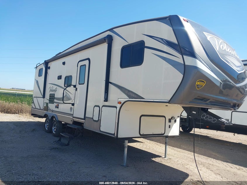 2019 VIN 4YDF27021K6360020 IAAI salvage auction — Hail, Salvage, sold $7,750 on 2026-10-13 (photo 1)