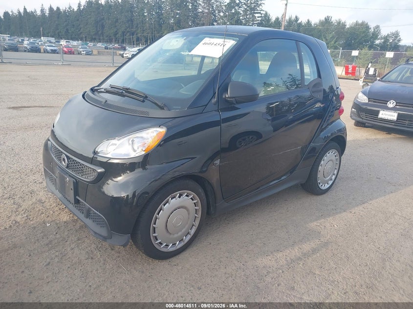 2015 Smart Fortwo VIN WMEEJ3BA9FK819582 IAAI salvage auction — RIGHT FRONT, Clear (Washington), sold $275 on 2026-09-09 (photo 2)